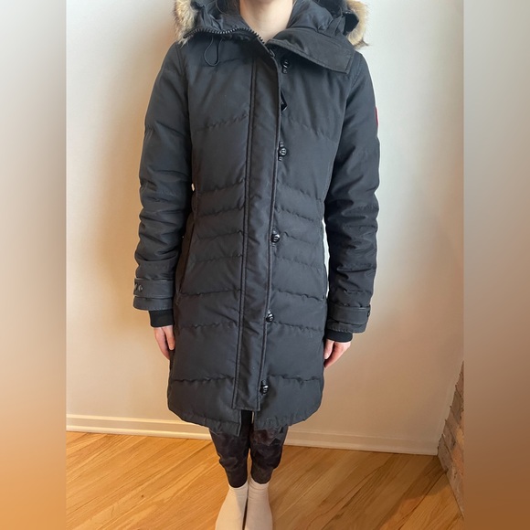 Lorette Canada Goose Parka - size small - Picture 3 of 6